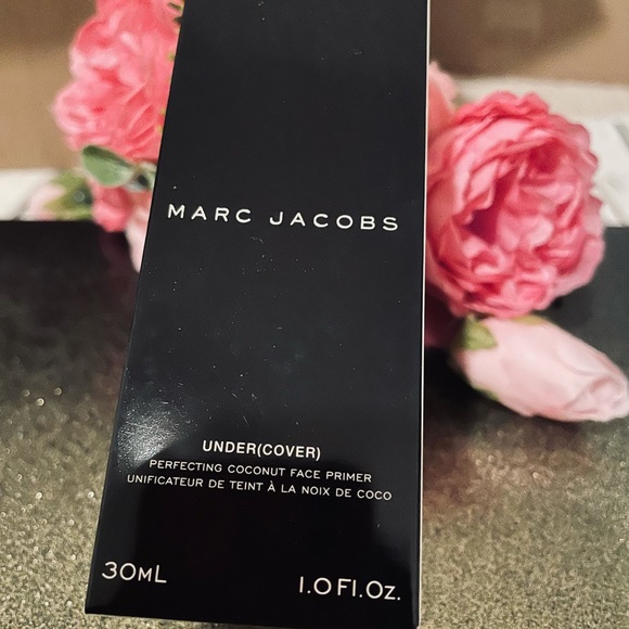 Marc Jacobs Makeup Marc Jacobs Undercover Perfecting Coconut Primer